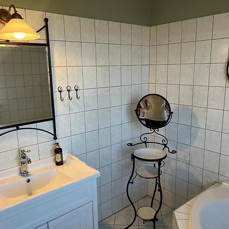 Cafesahne U Gasthuis